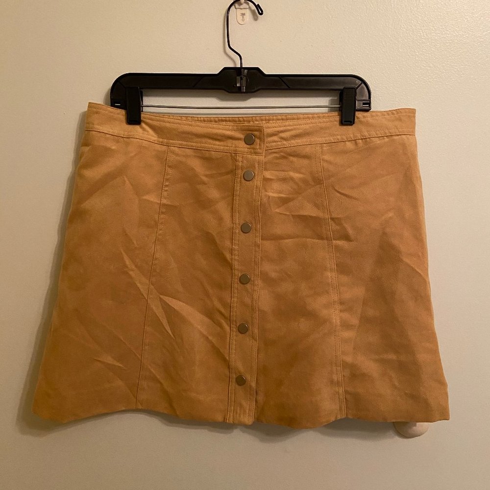 NWT A-line button up skirt